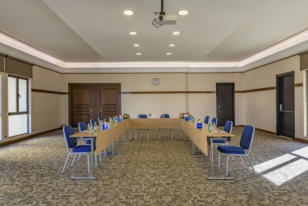 Grand Tala Bay Resort Aqaba 30/50