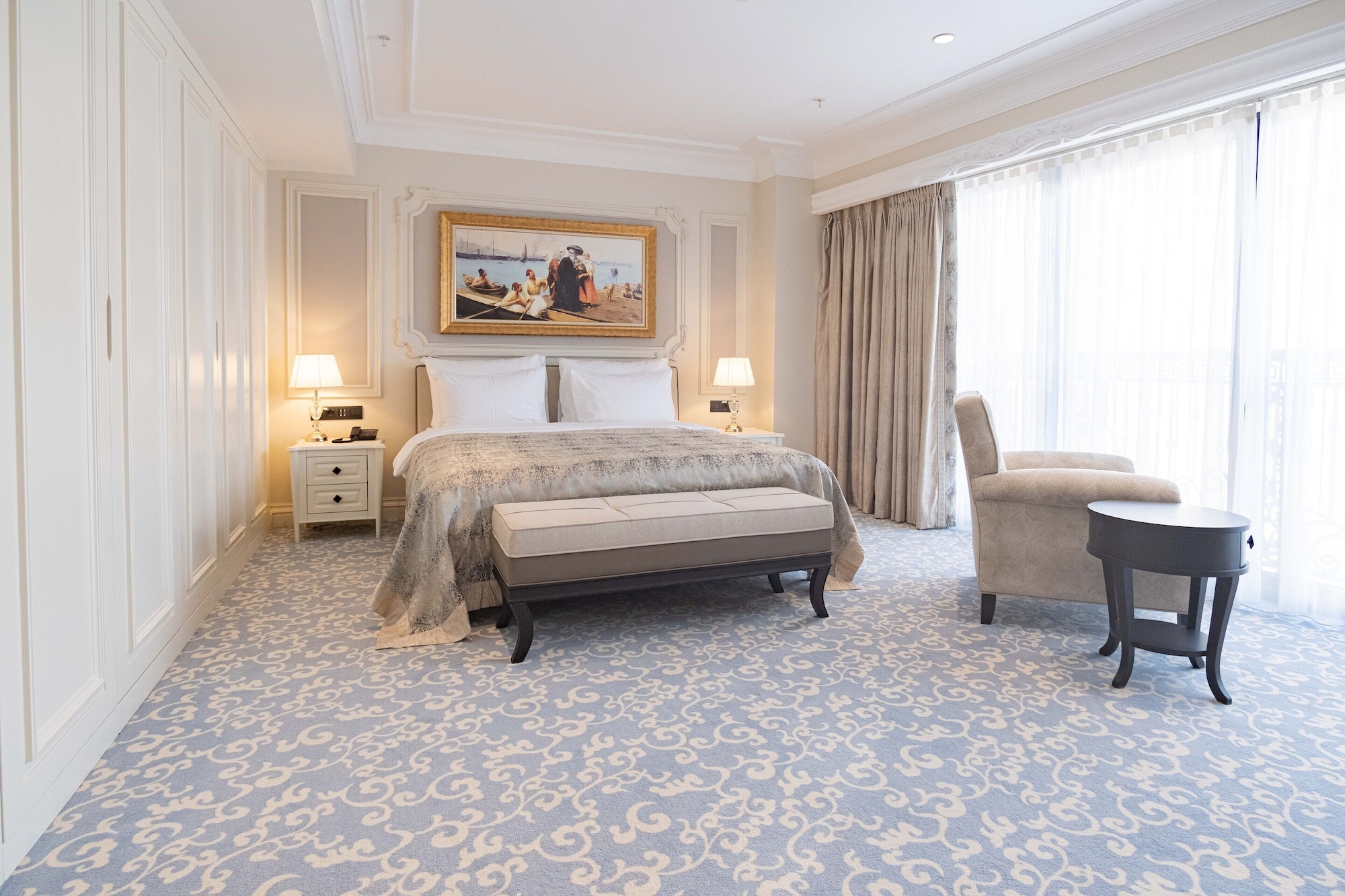 DELUXE, SEA VIEW