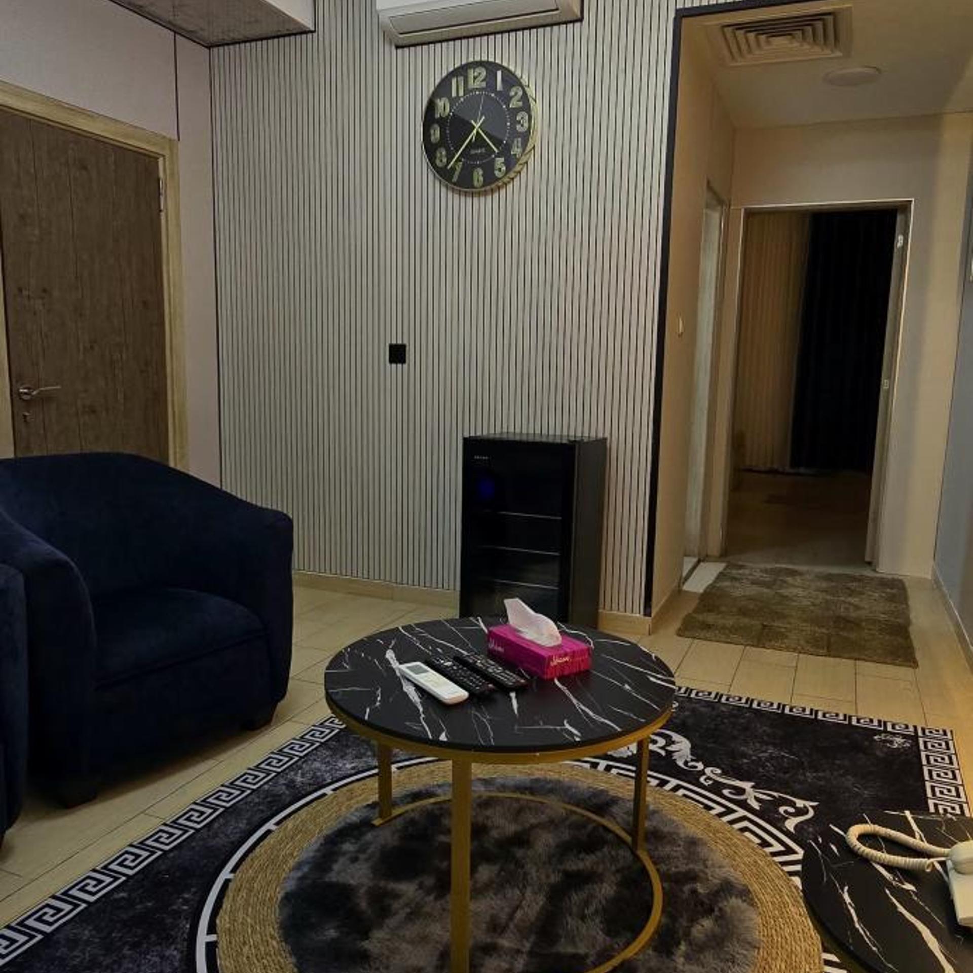 Balcony Hotel and Suites 38/49