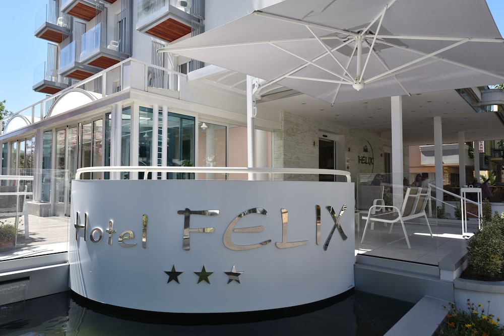 Hotel Felix 5/50