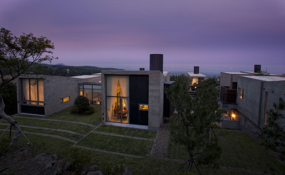 Lotte Resort Jeju Art Villas 5/50
