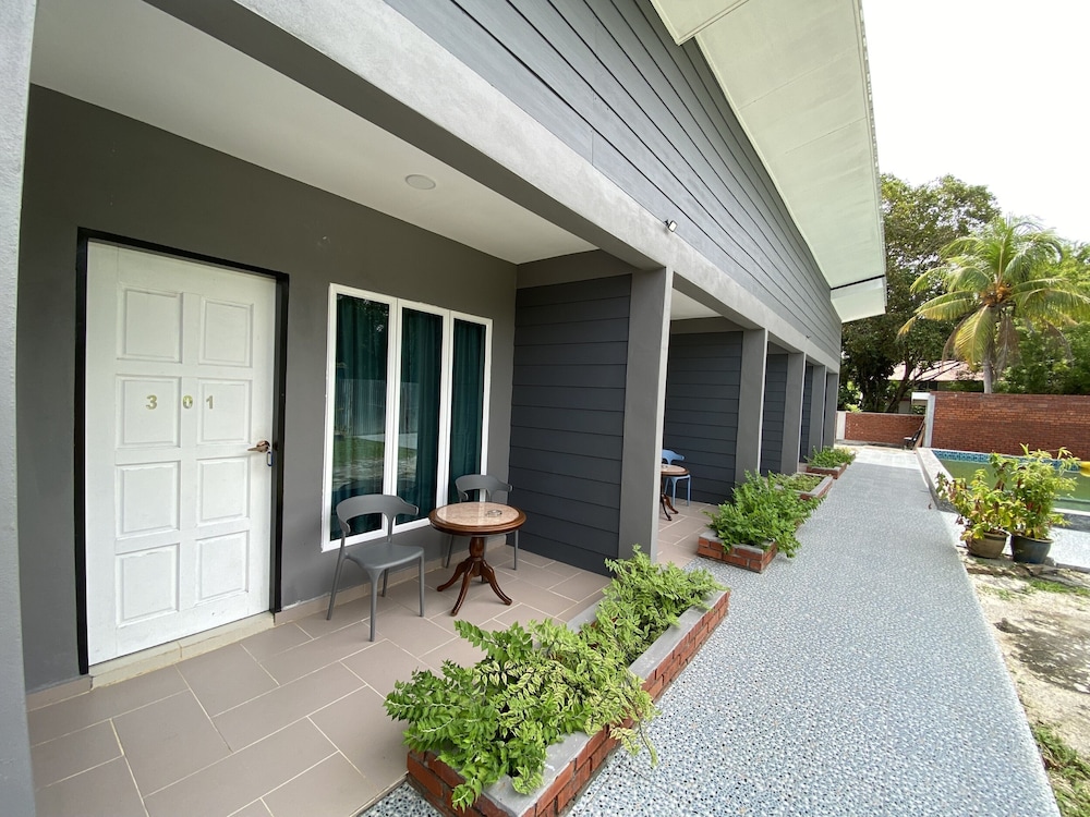 Corrie Chalet Langkawi 6/75