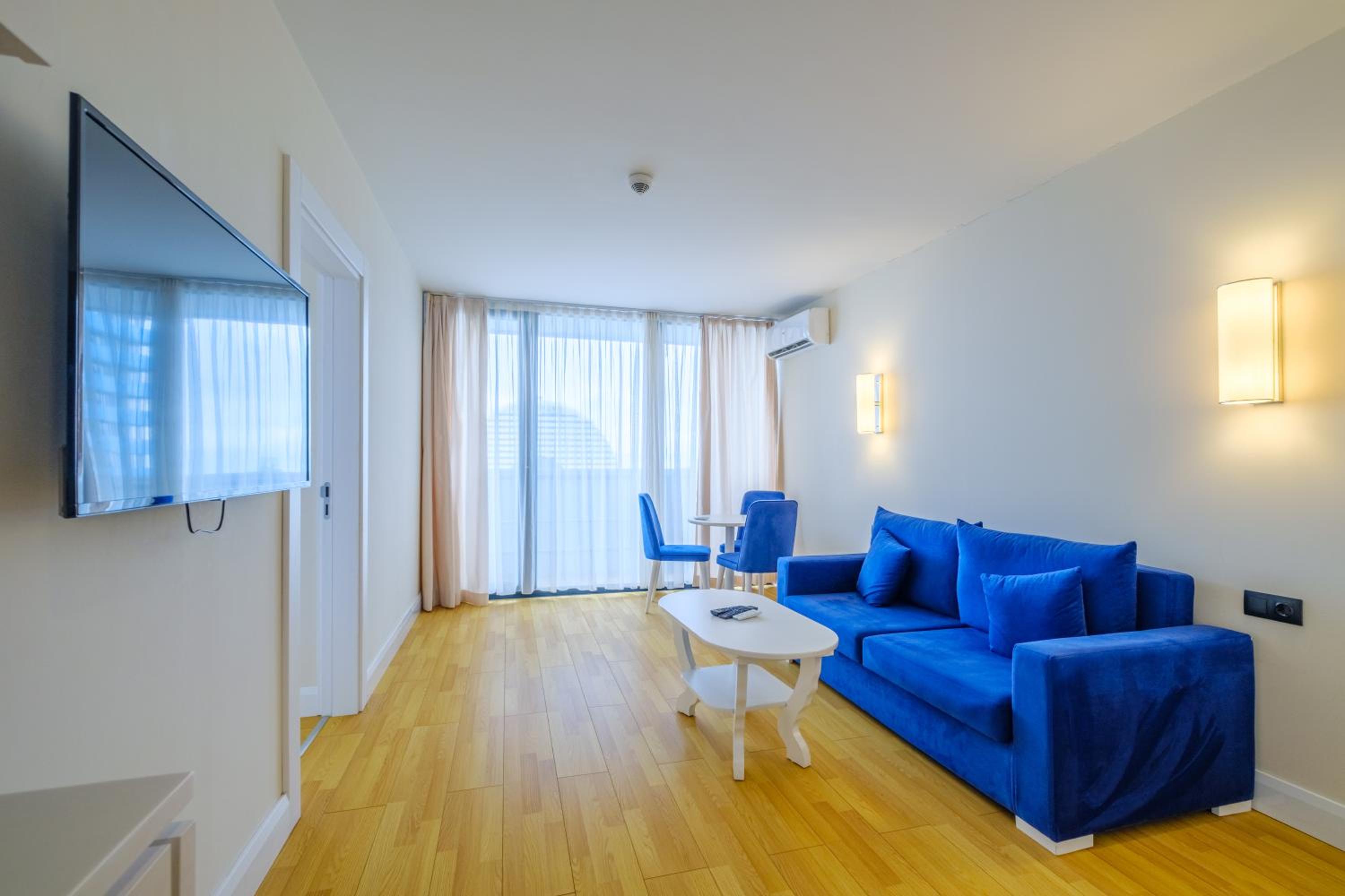Orbi City Aparthotel 20/33