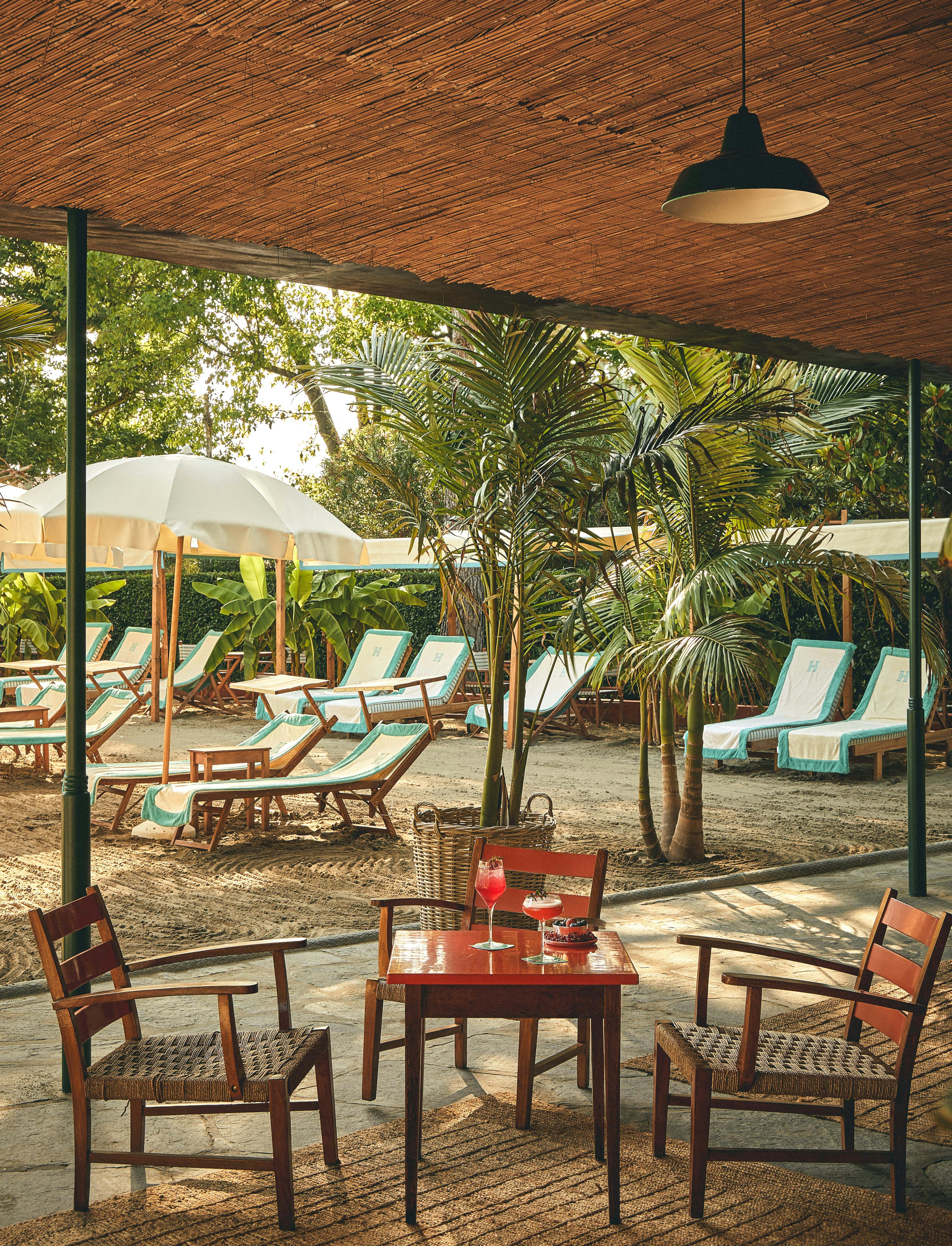 Hermitage Hotel And Resort 62/79