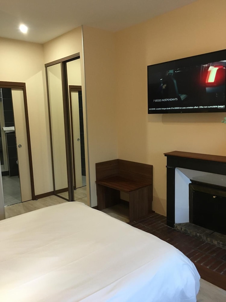 LOGIS HOTEL AU TERMINUS 10/45
