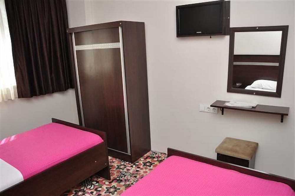 Otel Oz Yavuz 15/26