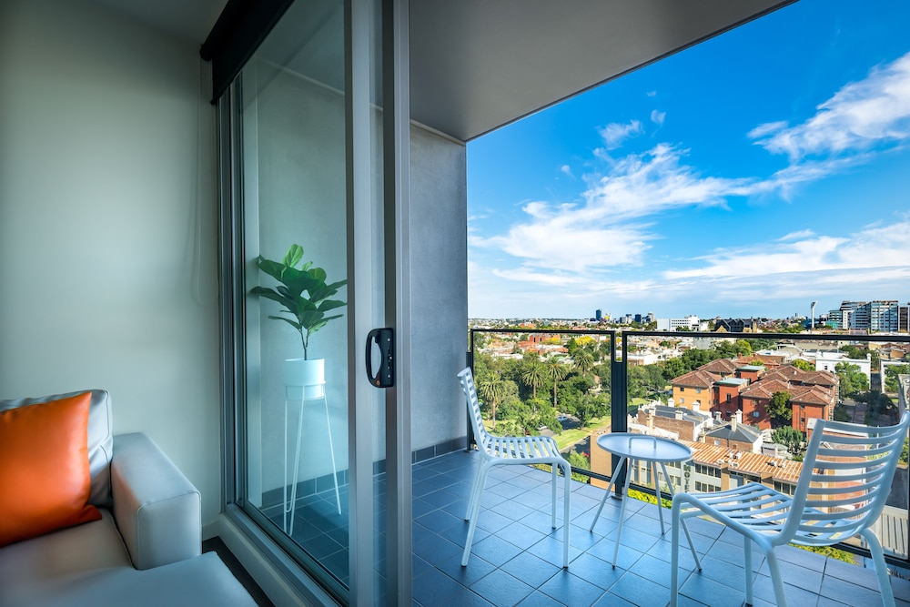 TRIBECA SERVICED APARTMENTS 20/47