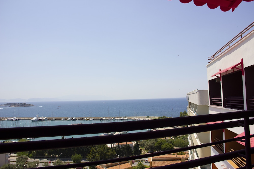 Suhan Seaport Hotel photo2