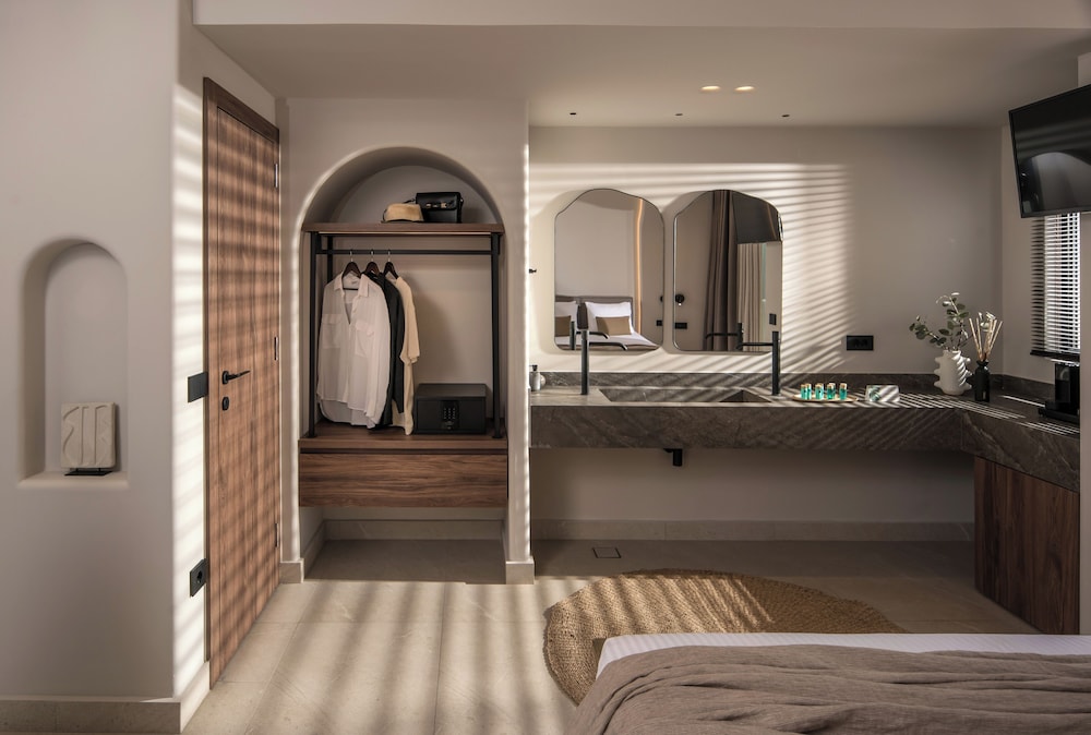 Soleil Rooms & Suites 41/42