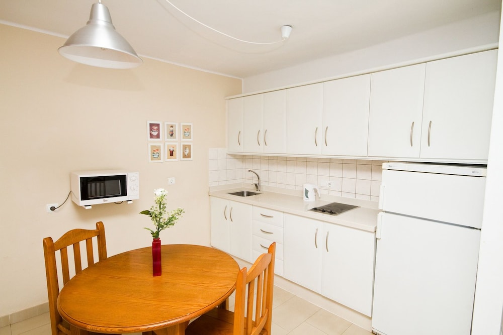 Parque Tropical Apartments 19/28