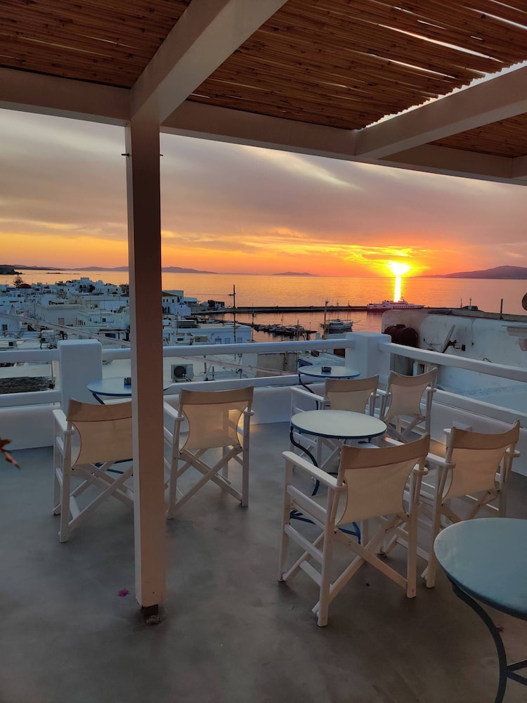 Hotel Lefteris 40/67