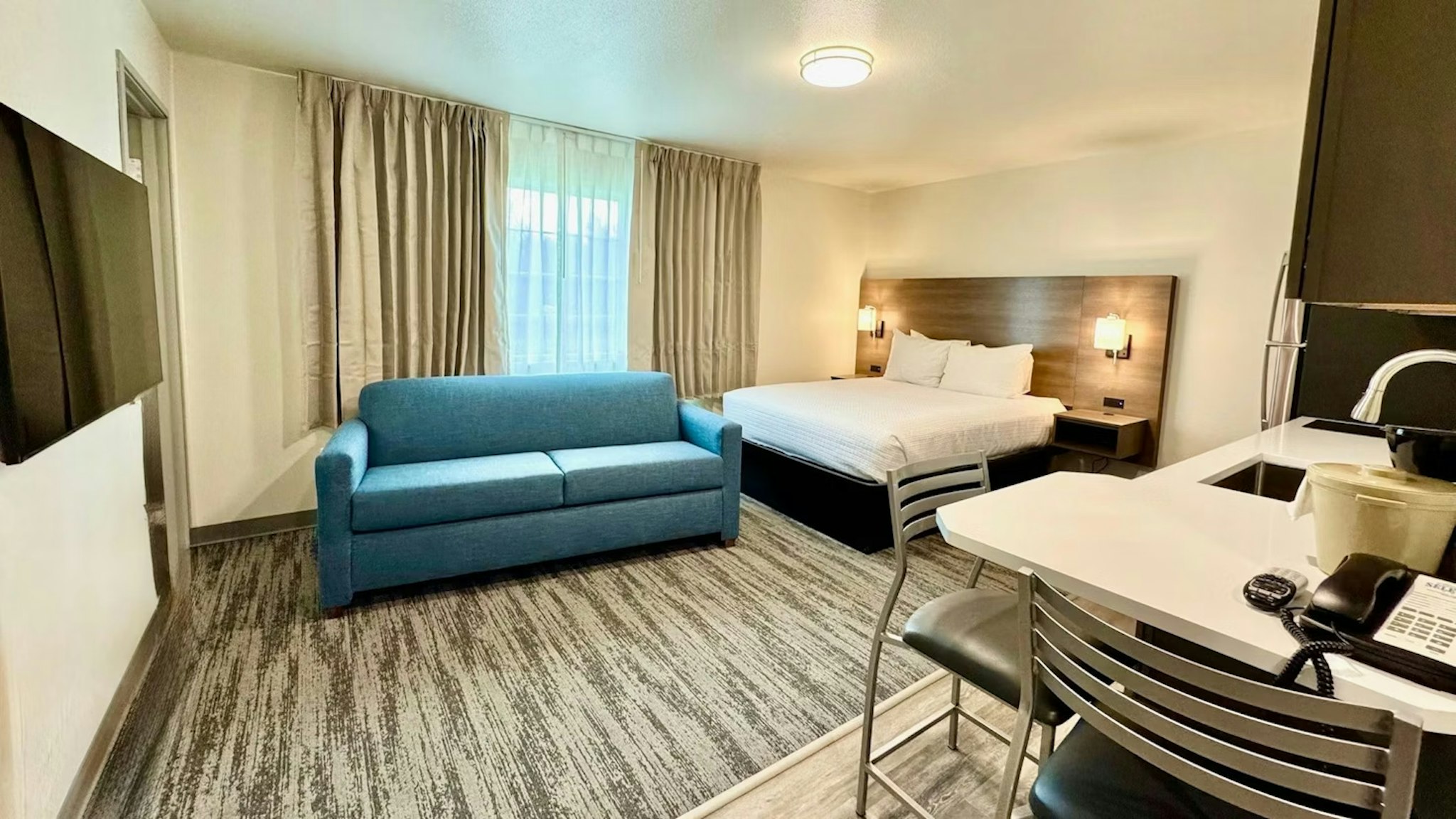 Alaskas Select Inn Wasilla 6/14
