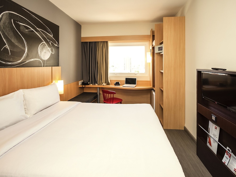 STANDARD, DOUBLE BED