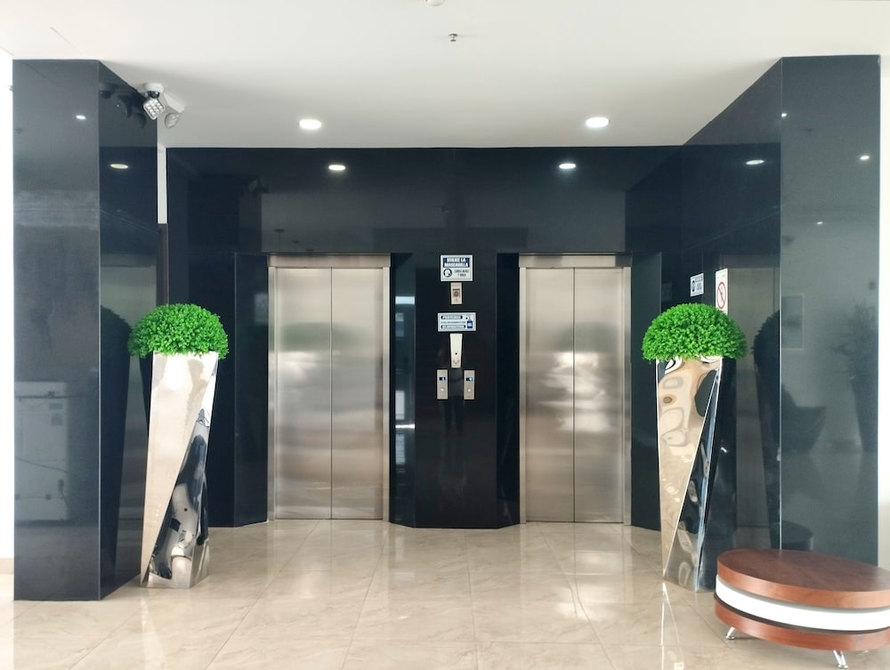 Hotel Royal Elim Internacional 8/50