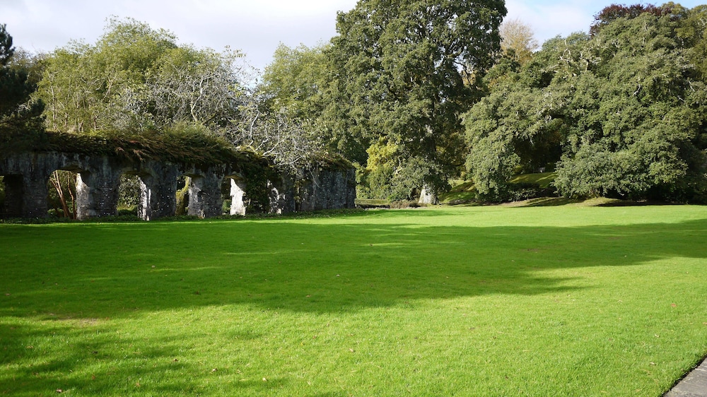 surroundings