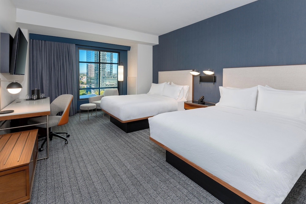 STANDARD, 2 QUEEN BEDS, ACCESSIBLE