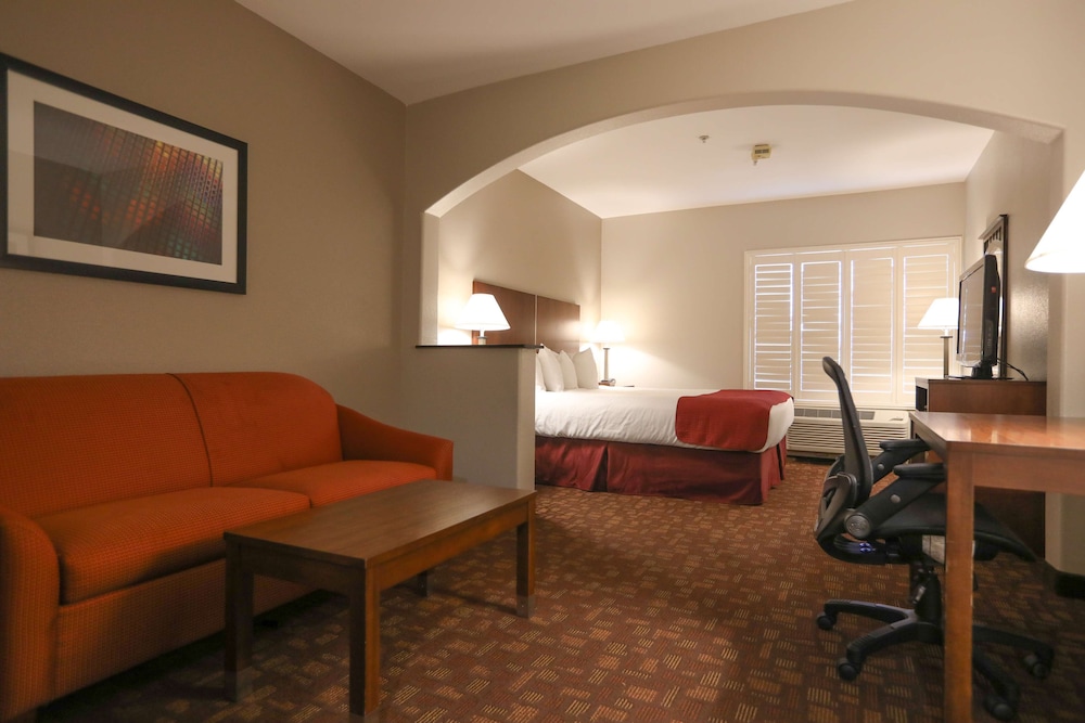 Best Western Lanai Garden Inn & Suites 25/38