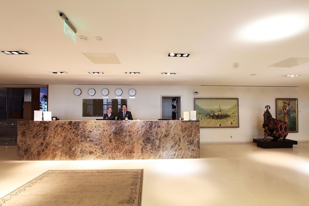 Dostyk Hotel 10/64