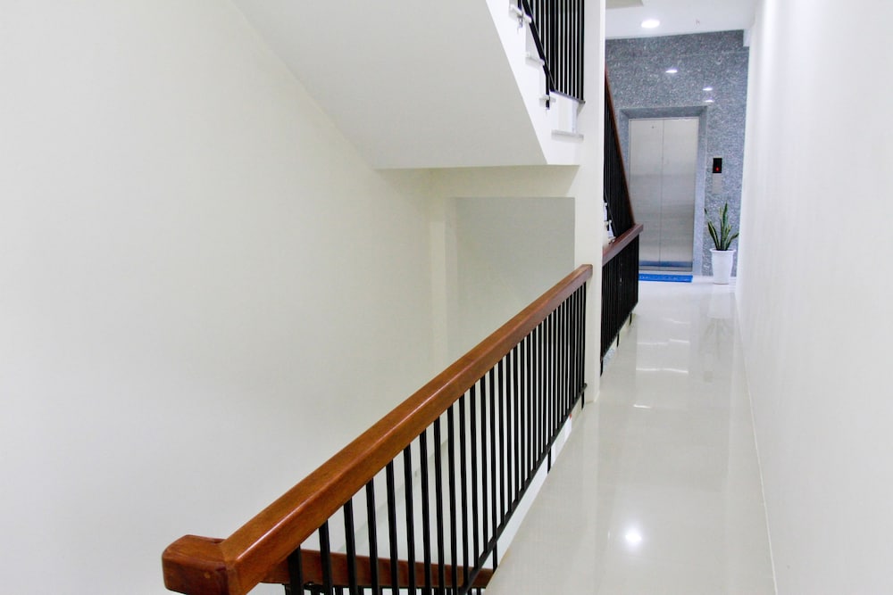 Ty House 27/50