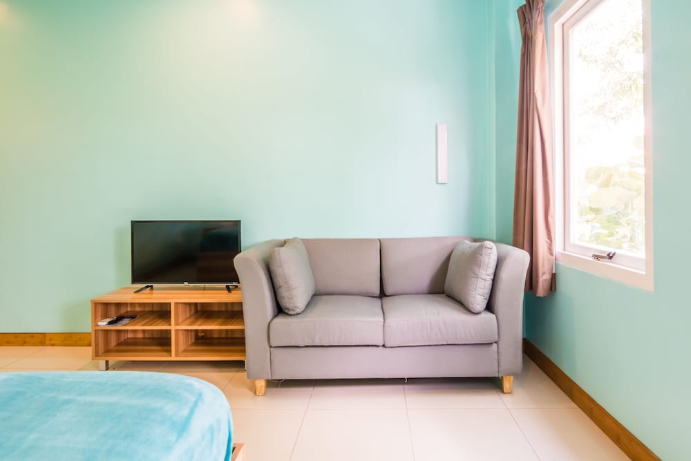Bed & Bike Curacao Hostel 40/50