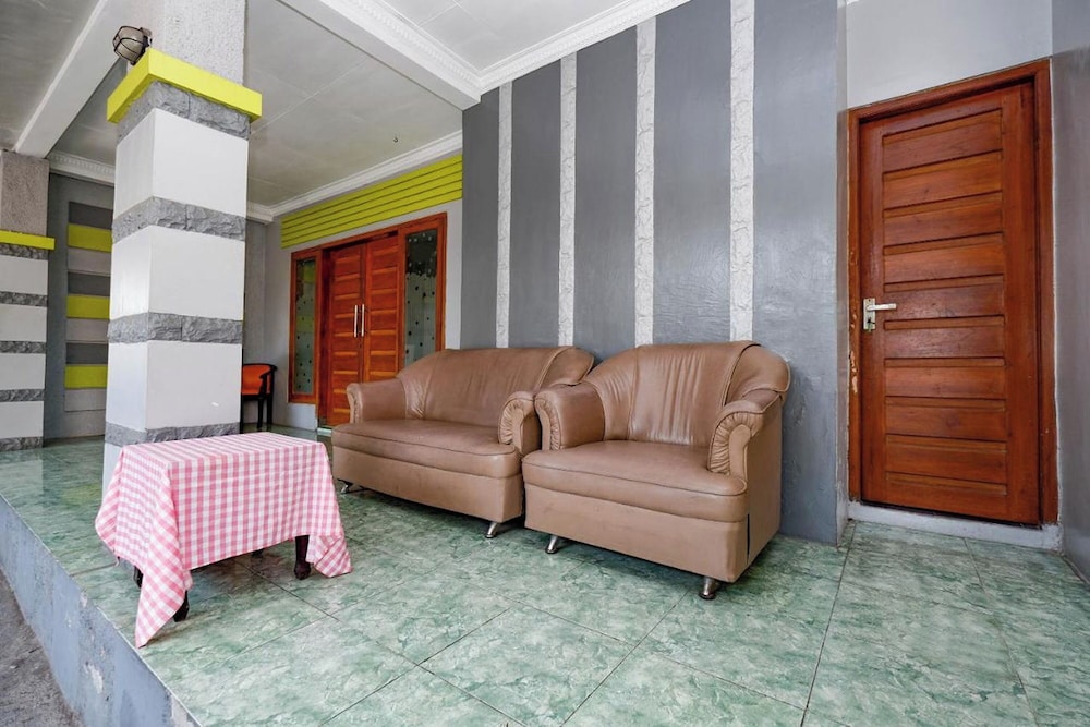 SPOT ON 2171 Griya Sakura Syariah 33/50