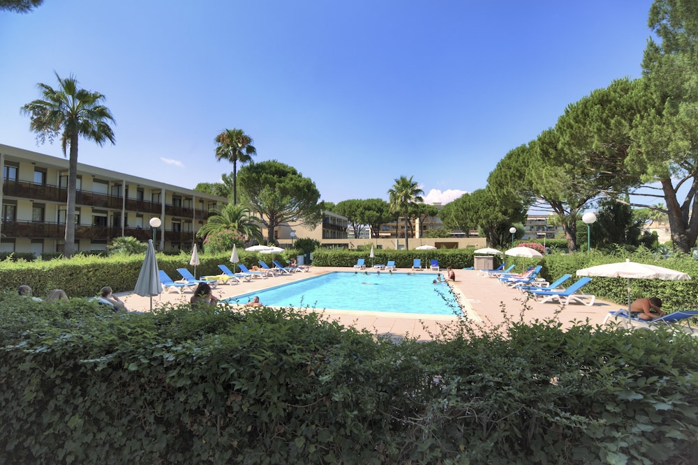 PIERRE & VACANCES RESIDENCE LES JARDINS OMBRAGES(FORMERLY RESIDENCE LES JARDINS OMBRAGES) 13/17