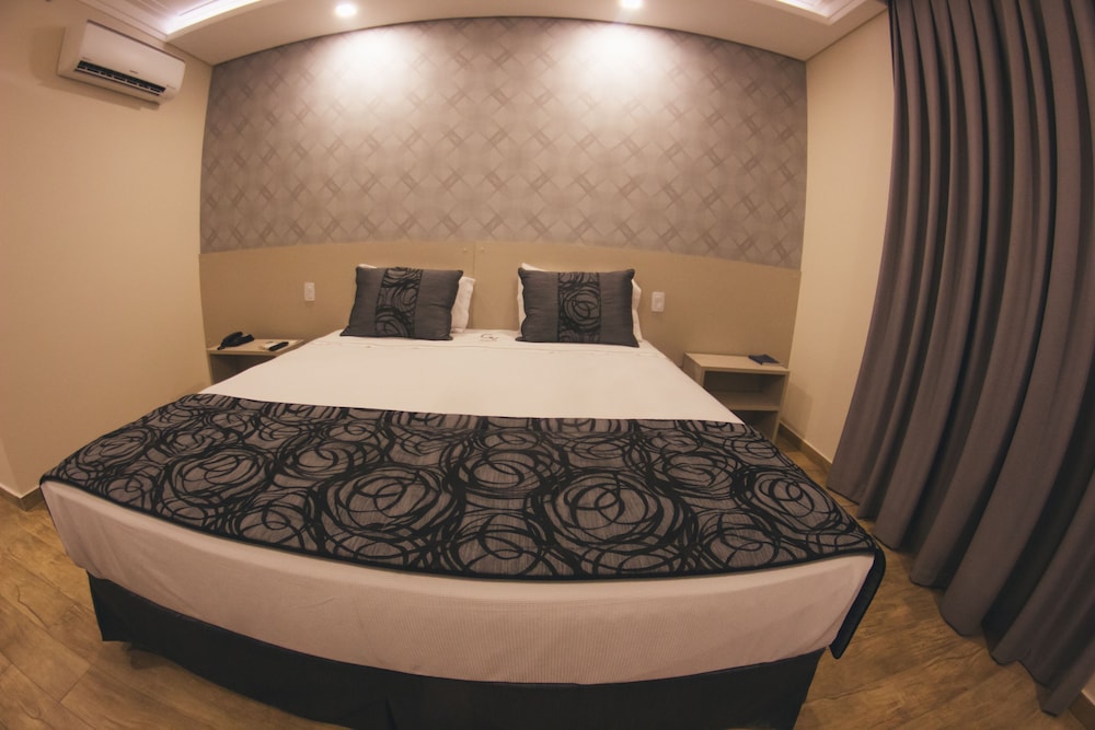Summit Suites Hotel Cacapava 12/66