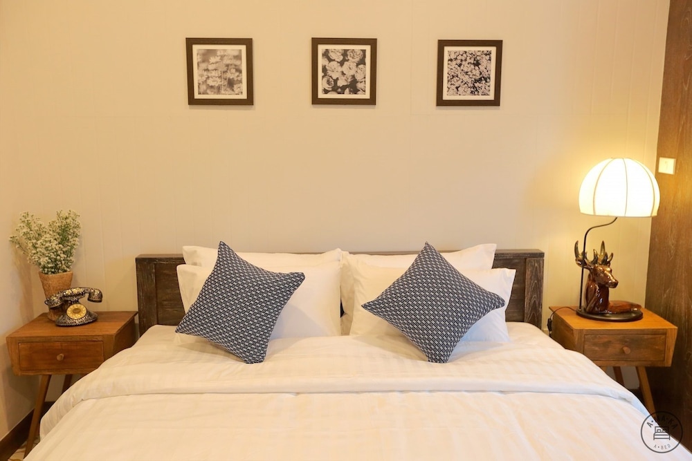 Amaka Bed Breakfast 50/67