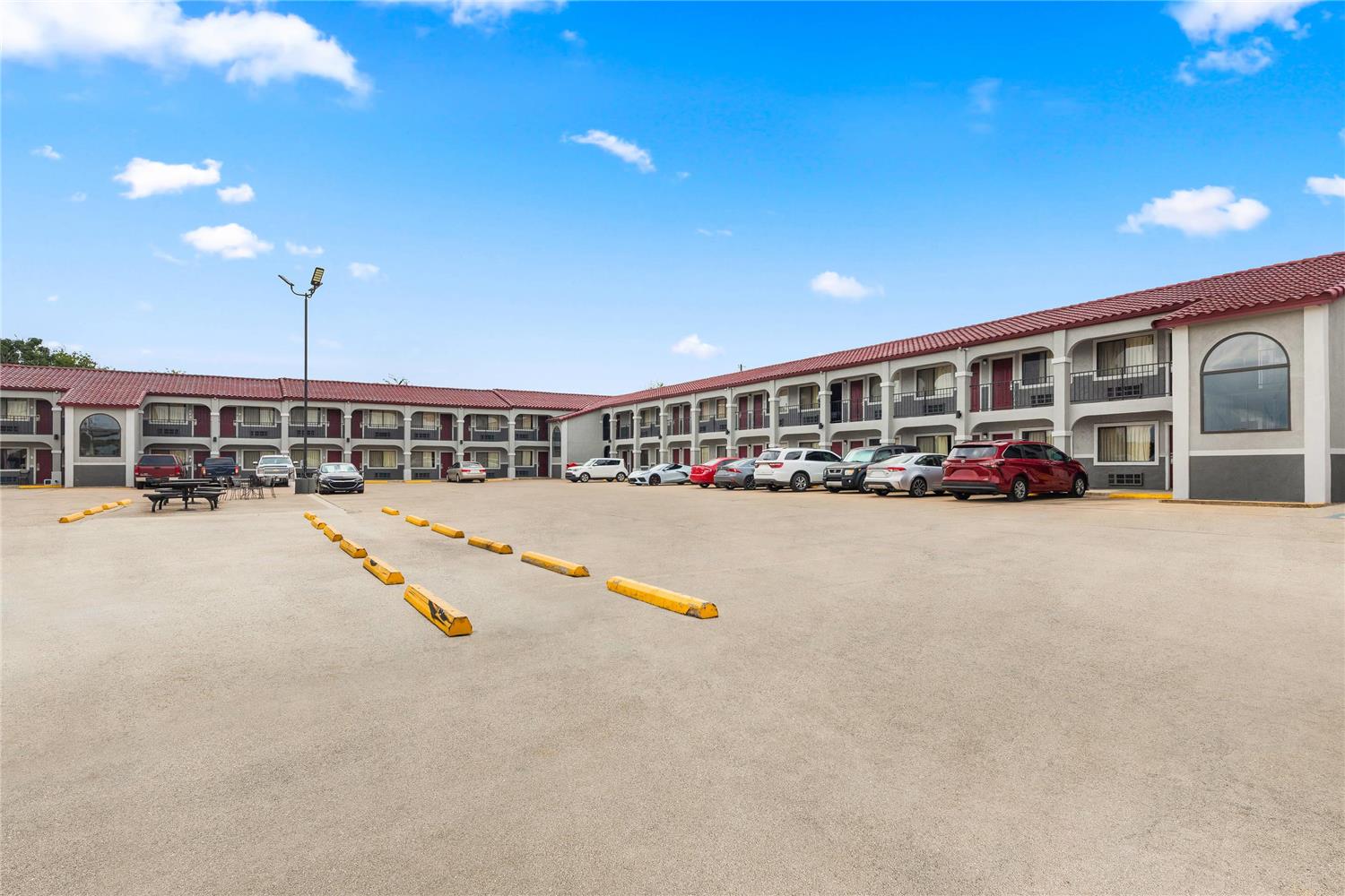 Econo Lodge Belton TX 8/16