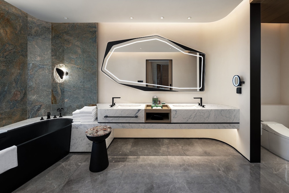 The Westin Yantai 50/50