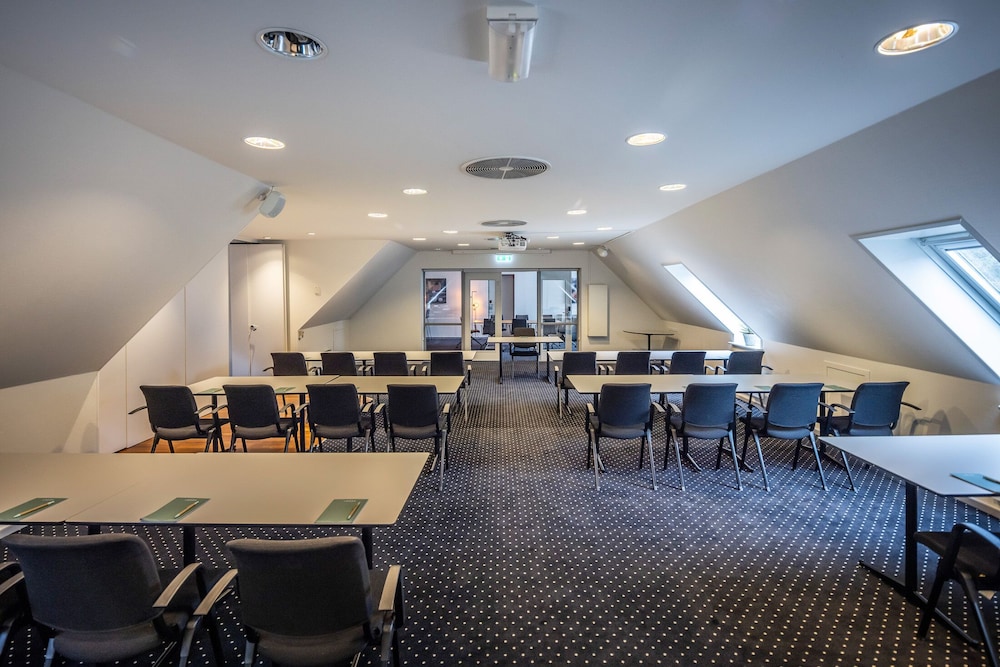 The Lodge Billund 38/50