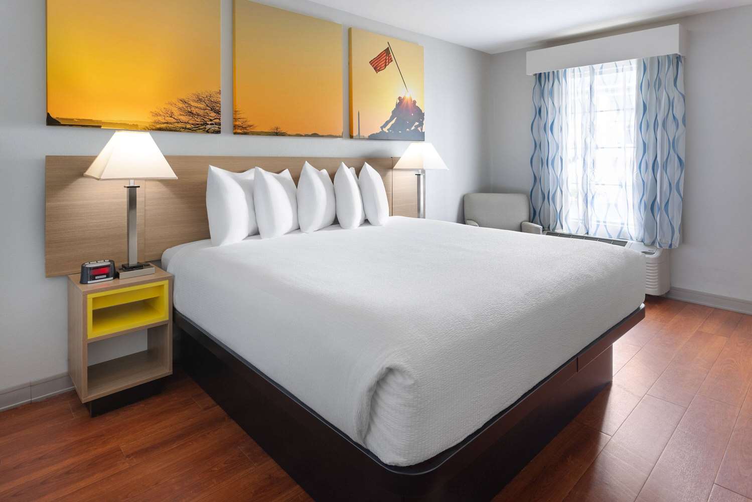 Days Inn By Wyndham Americus 14/31
