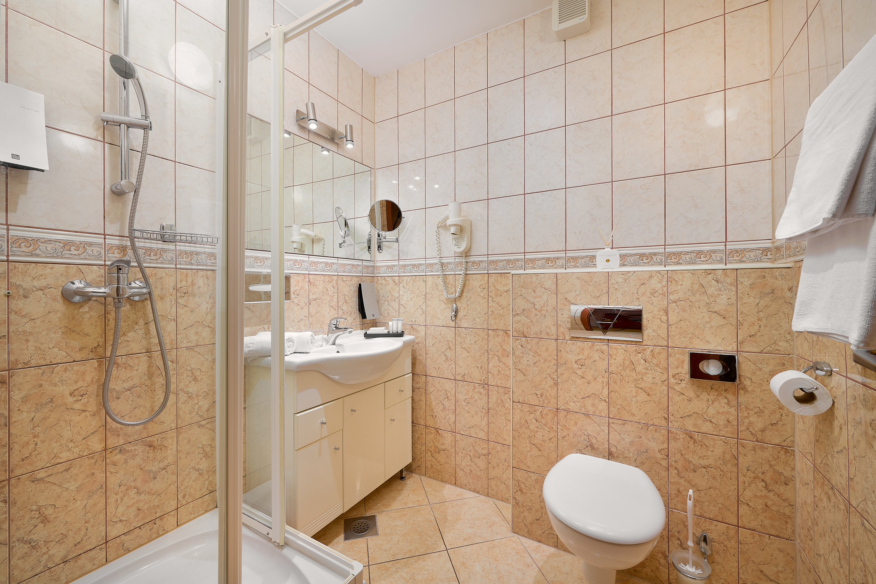 غرفة كلاسيكية اقتصادية بسرير مزدوج، Villa Andrea 3/3