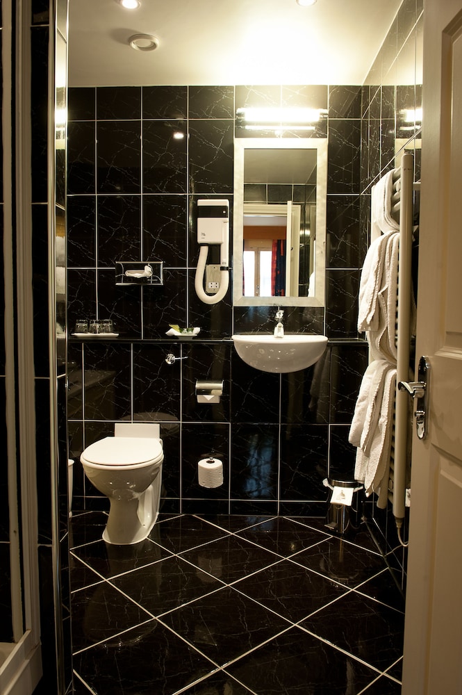 The Bull Hotel, Sure Hotel Collection by Best Western 41/49