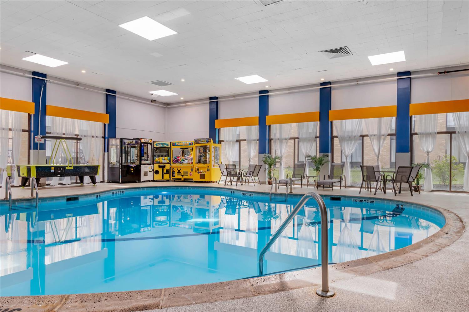 Comfort Inn MSP Airport - Mall Of America 22/43