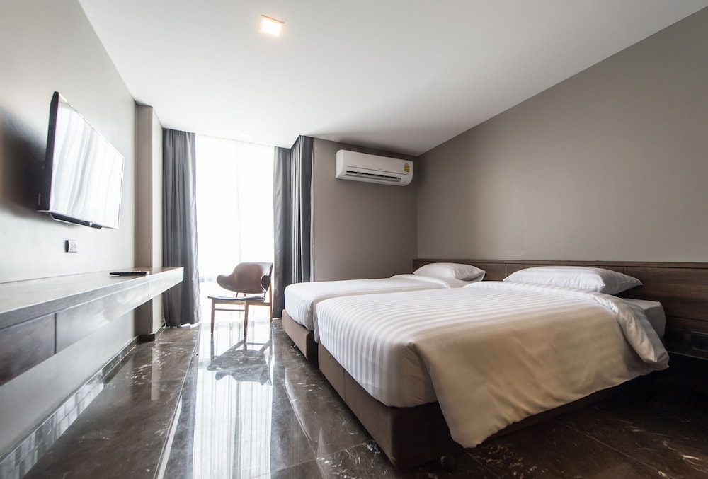 Onyx Hotel Bangkok 30/63