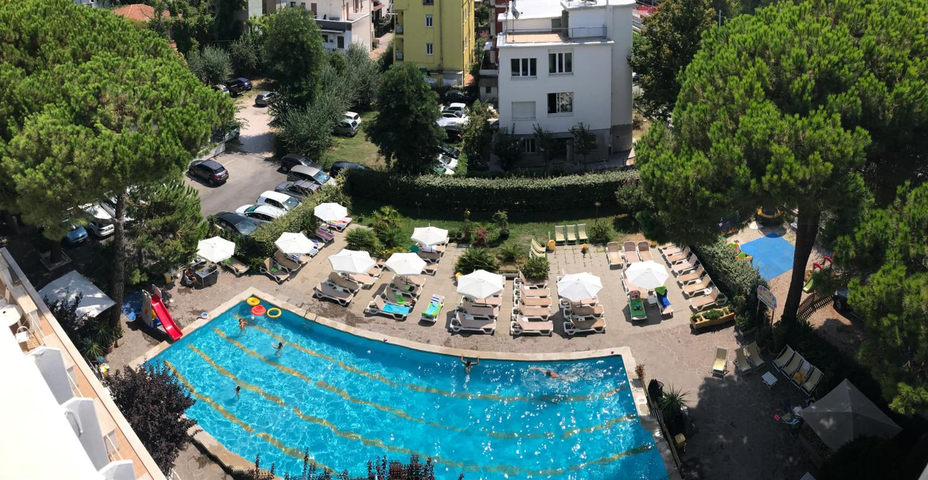 Hotel Lotus 44/50