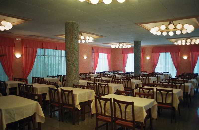 Hotel Calella by Beatriz Hoteles 26/40