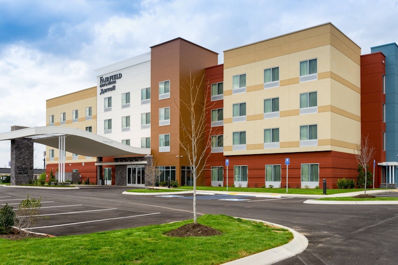 Fairfield Inn And Suites Dickson 28/29