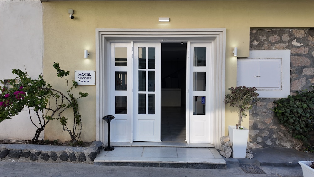 Hotel Santorini 5/55