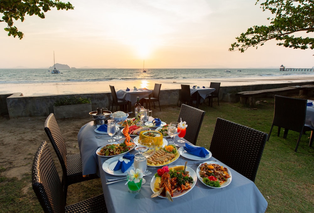 Blue Bay Resort 72/88