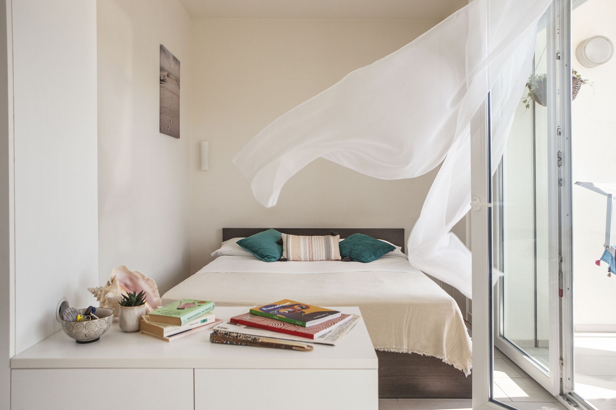 DELUXE, STUDIO, BALCONY