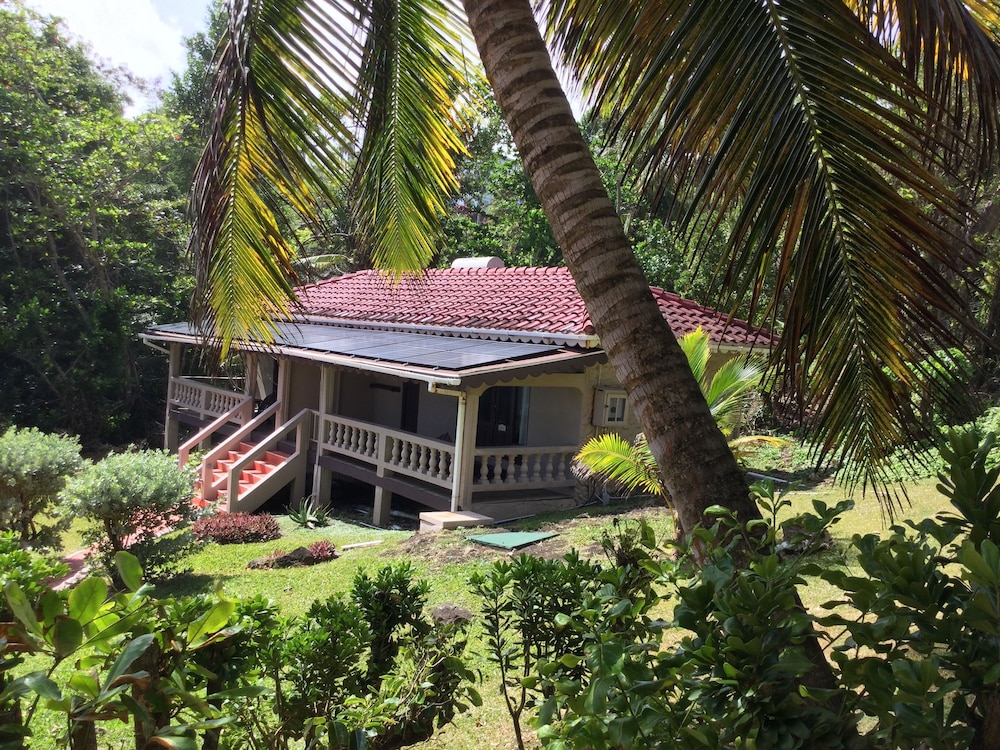 Petite Anse Hotel 5/49