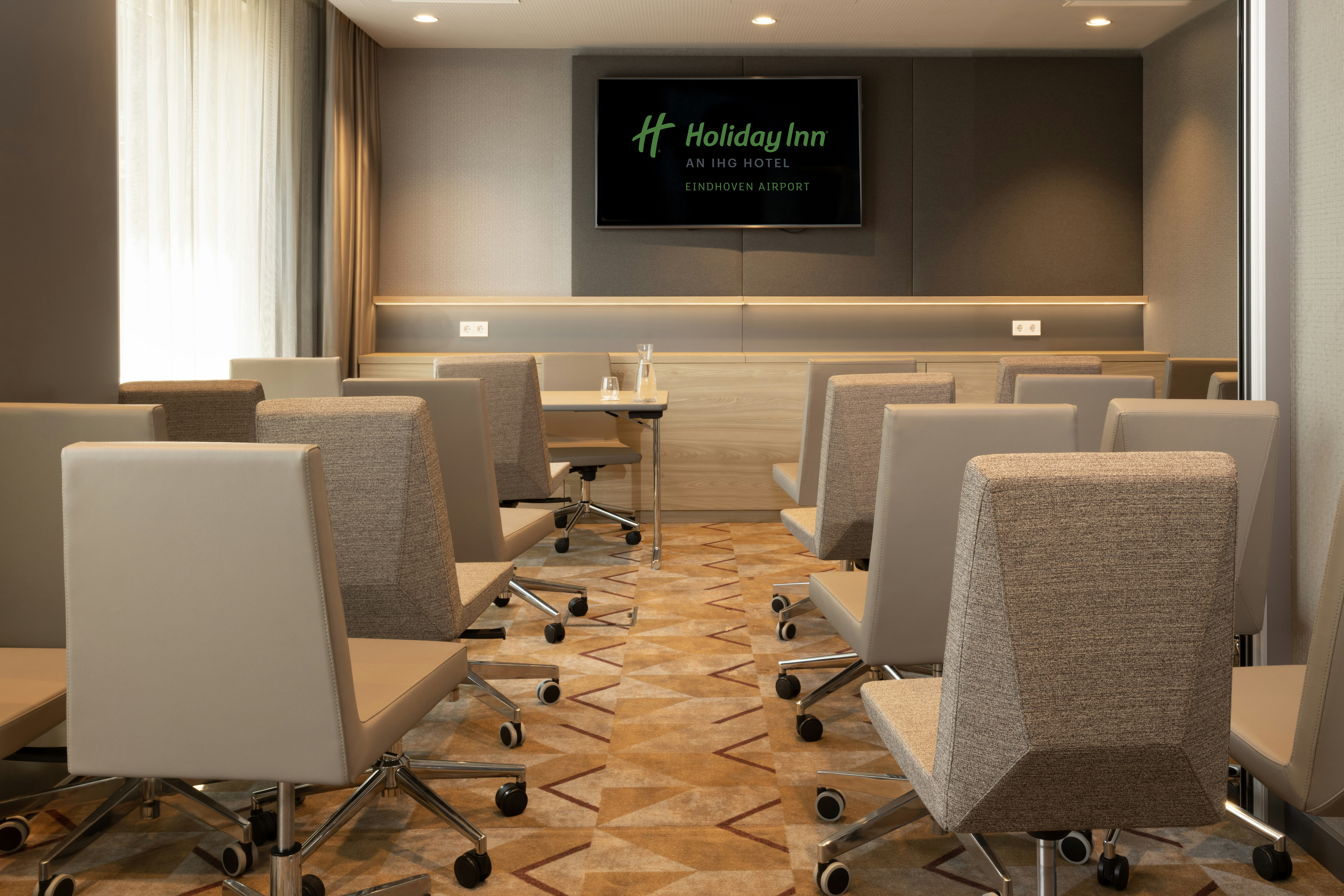 Holiday Inn Eindhoven Airport 40/50