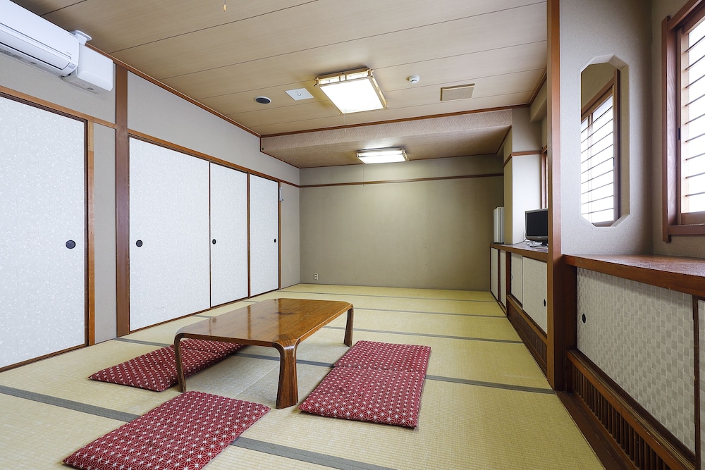 Ryokan Azumaya 32/50