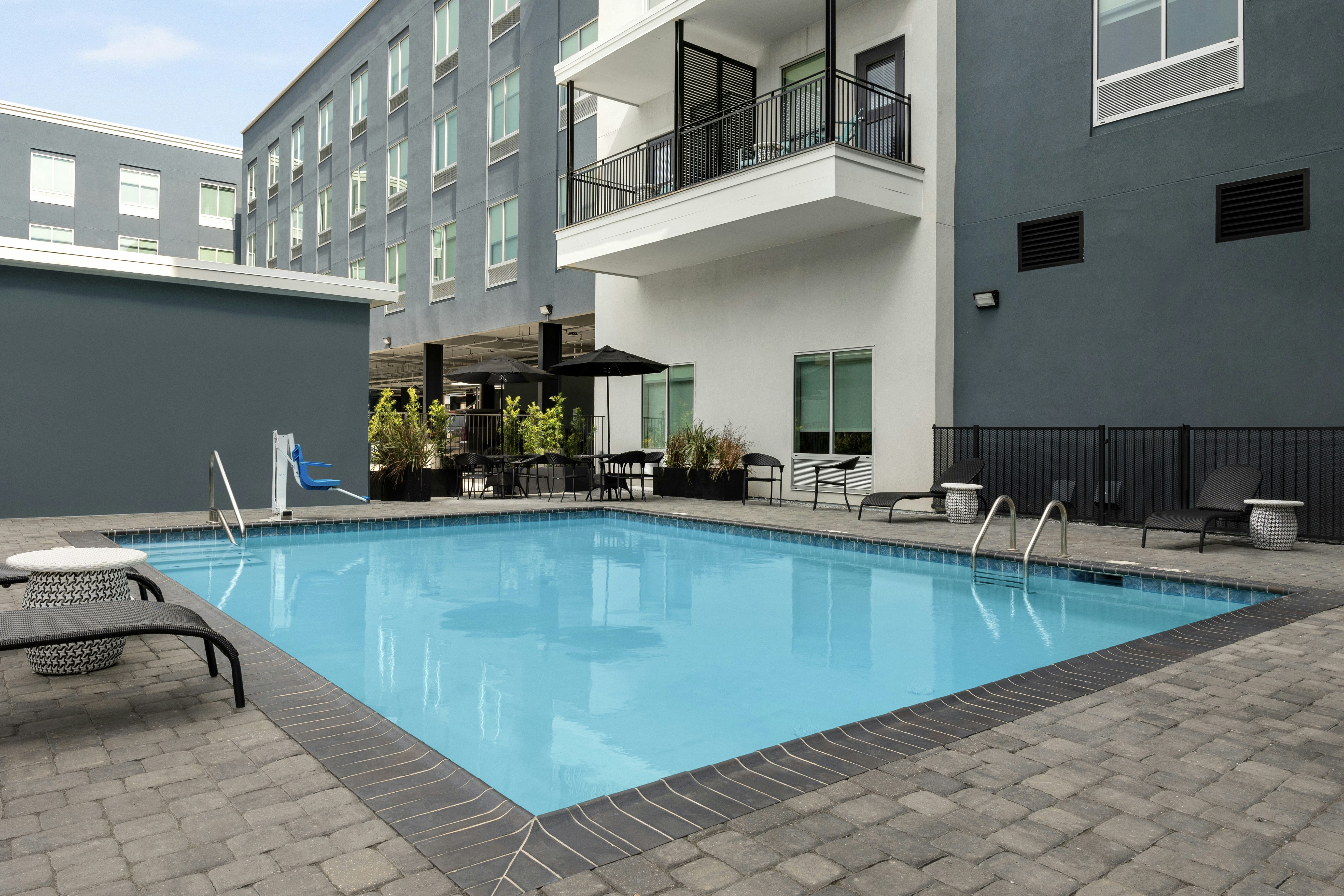 Hampton Inn New Orleans French Quarter Market Area 16/16