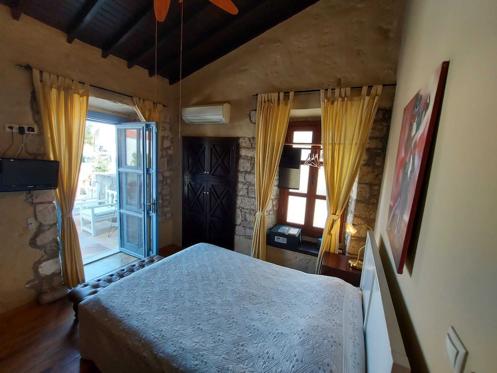 ROOM, DOUBLE BED, TERRACE