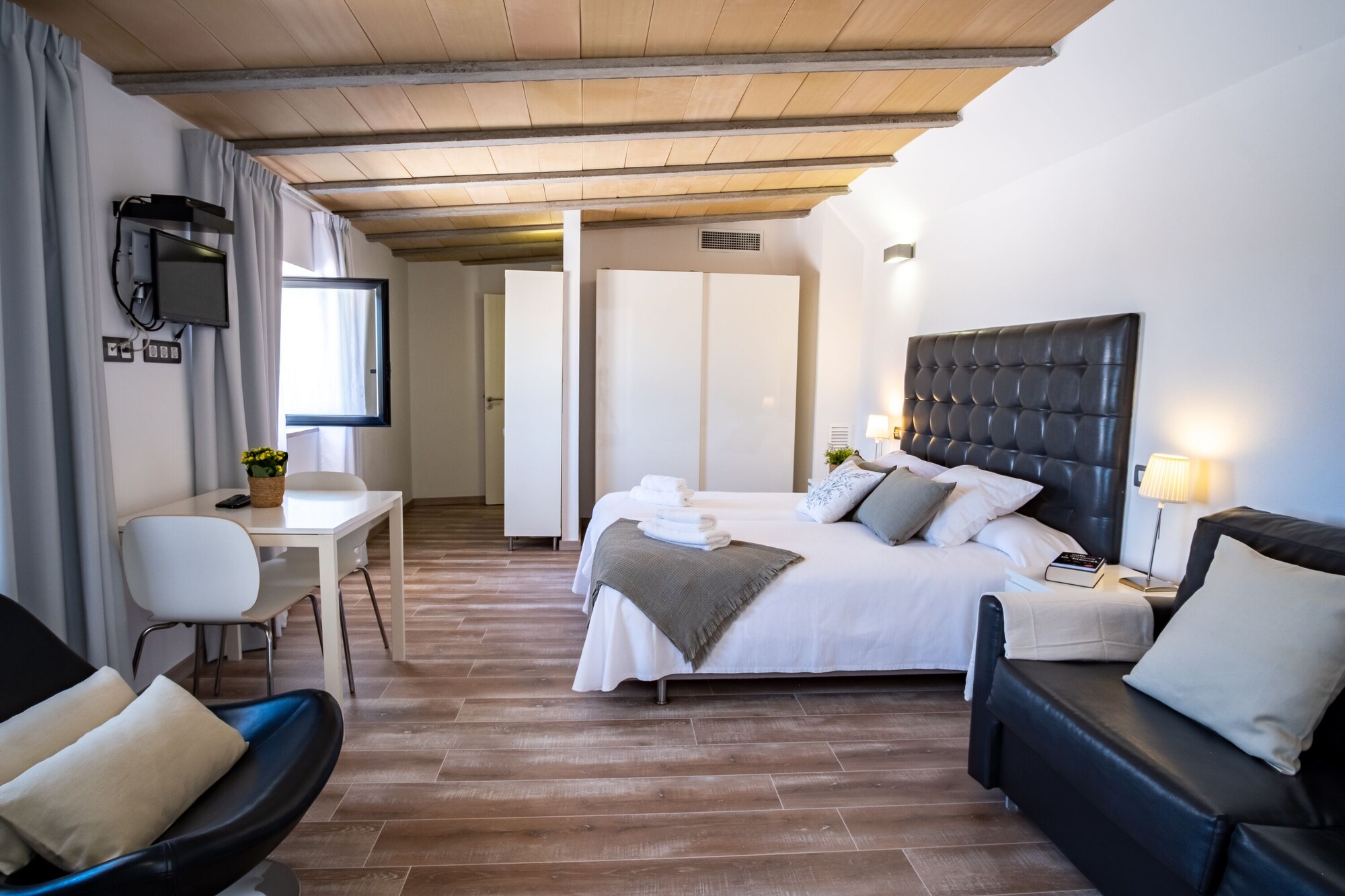 JUNIOR SUITE, STUDIO, MOUNTAIN VIEW, TERRACE