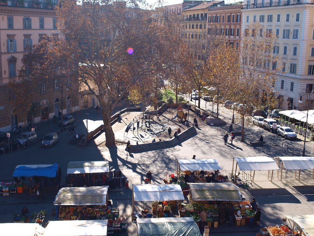 Hotel Trastevere 29/40