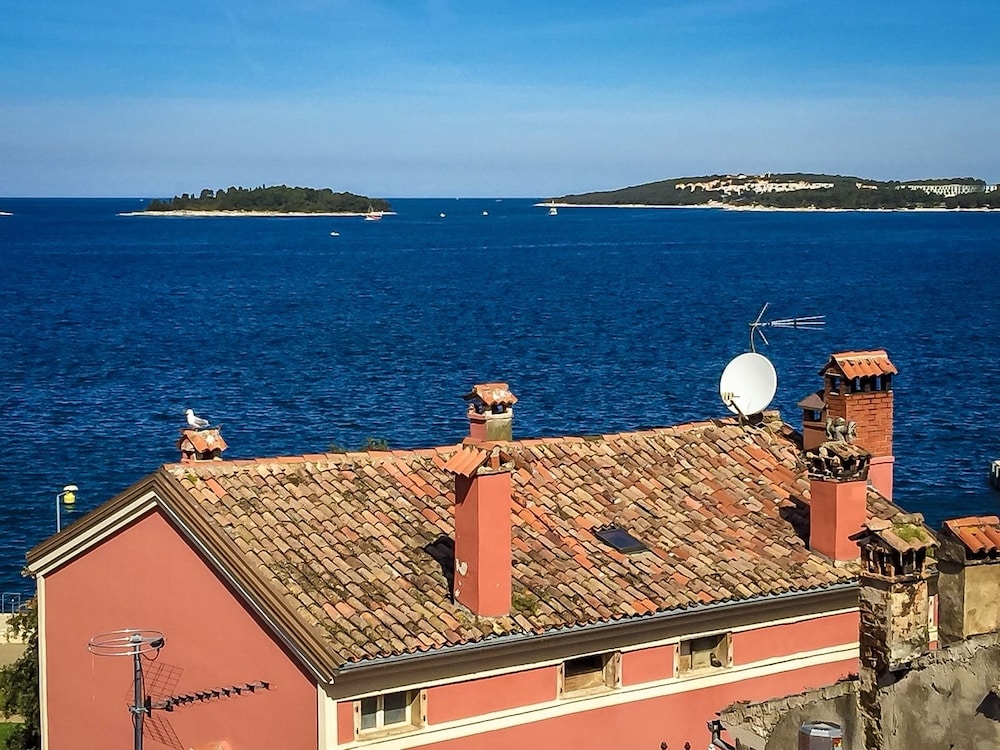 SPIRITO SANTO PALAZZO STORICO 67/70